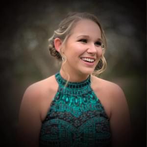 Meet your Posher, Abby